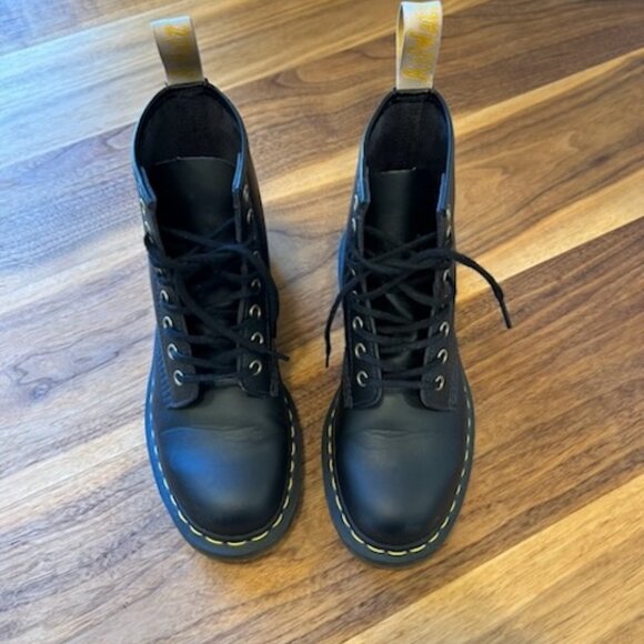 Doc Martens 1460 Felix Lace Up Boots - Size 39 - Picture 1 of 5